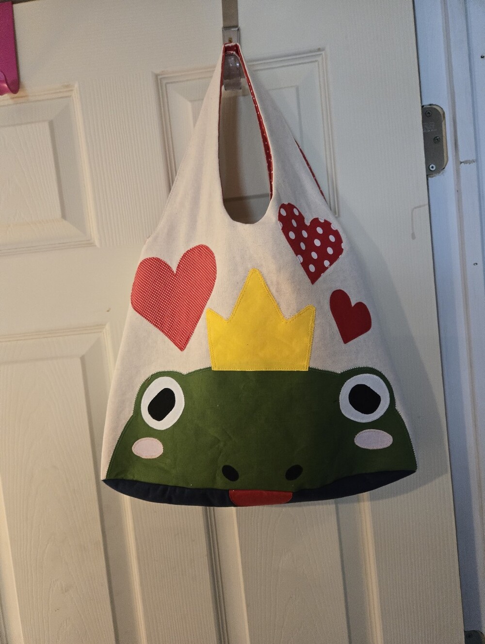 Frog Crown Tote Bag in White and Green